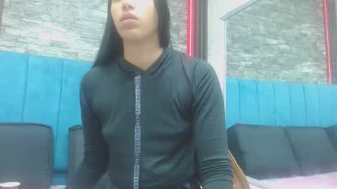 Snapshot of lil_rose2006 chatting on November 17, 2025, 11:16 am lil_rose2006 online show from November 17, 2025, 11:16 am