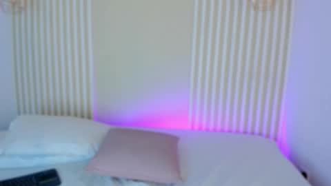 Snapshot of lila_cohen chatting on February 17, 2025, 8:26 pm L I L A online show from February 17, 2025, 8:26 pm