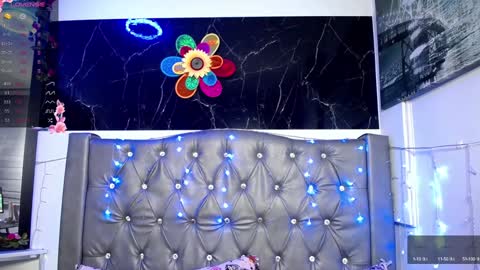 Snapshot of lila_gummy_ chatting on December 26, 2024, 10:37 am online show from December 26, 2024, 10:37 am