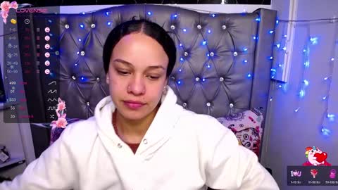Snapshot of lila_gummy_ chatting on January 18, 2025, 4:31 pm online show from January 18, 2025, 4:31 pm