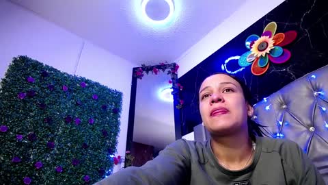 Snapshot of lila_gummy_ chatting on January 22, 2025, 10:40 am online show from January 22, 2025, 10:40 am