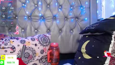 Snapshot of lila_gummy_ chatting on September 25, 2025, 11:03 am online show from September 25, 2025, 11:03 am