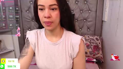 Snapshot of lila_gummy_ chatting on November 5, 2025, 2:17 pm online show from November 5, 2025, 2:17 pm