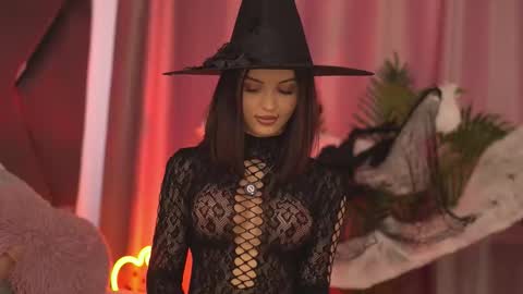 Snapshot of lila_hottie_rosie chatting on October 24, 2025, 5:26 am Lila The Hottie online show from October 24, 2025, 5:26 am