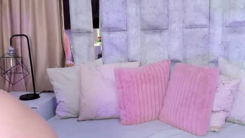 lila noa online show from October 8, 2025, 7:44 pm