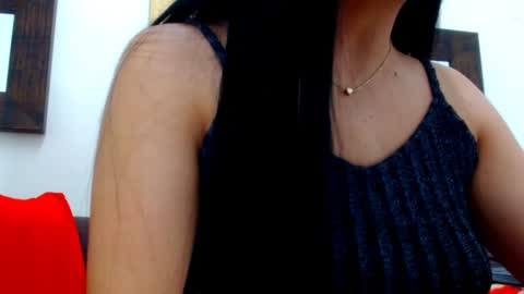 Snapshot of lila_pinky chatting on February 18, 2025, 5:53 pm L I L A online show from February 18, 2025, 5:53 pm