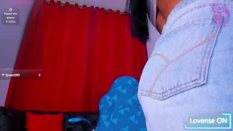 Snapshot of lila_pinky chatting on October 24, 2025, 1:18 pm L I L A online show from October 24, 2025, 1:18 pm