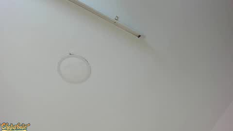 lila bailey  online show from October 13, 2025, 7:36 pm