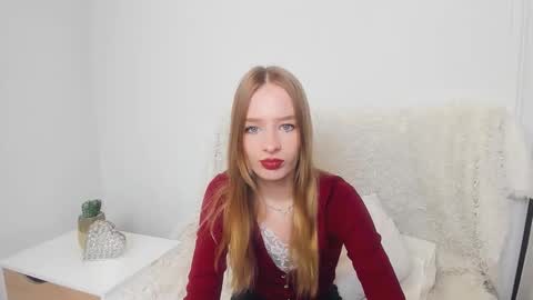 Snapshot of liladesire chatting on December 30, 2024, 10:10 am LiliaDesire online show from December 30, 2024, 10:10 am