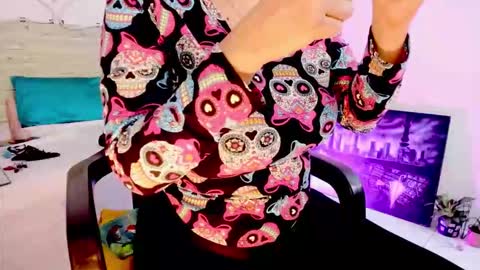 Lilah Sweet online show from November 12, 2025, 11:43 am