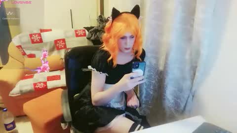 Snapshot of lilah_ts chatting on October 15, 2025, 4:40 pm lilah_ts online show from October 15, 2025, 4:40 pm