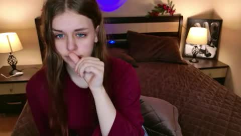 LilaSparkling online show from July 14, 2026, 10:21 am