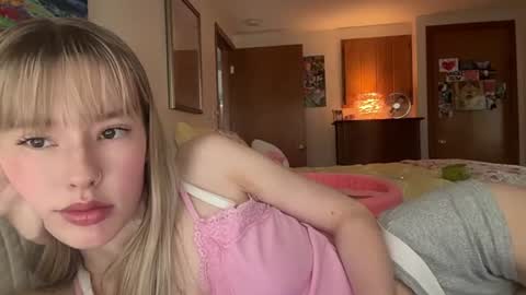 Olivia online show from June 26, 2026, 10:58 pm
