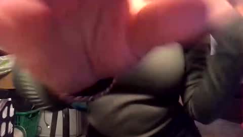 lilboobay online show from November 26, 2025, 7:09 am