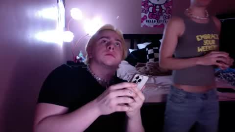 Snapshot of lilbratboi chatting on April 16, 2026, 7:31 am lilbratboi online show from April 16, 2026, 7:31 am