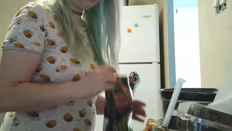 Snapshot of lilemmy1999 chatting on November 13, 2025, 7:46 pm emily ryanson online show from November 13, 2025, 7:46 pm