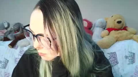 emily ryanson online show from March 16, 2026, 10:14 pm