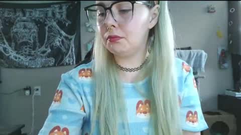 emily ryanson online show from April 16, 2026, 11:07 pm