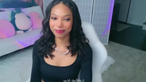 evie online show from June 10, 2026, 12:44 am