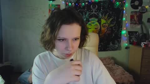 Lil online show from October 17, 2025, 10:51 am