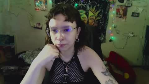 Snapshot of lileyfoxxx chatting on July 27, 2026, 9:38 am Lil online show from July 27, 2026, 9:38 am