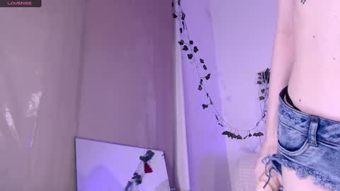 Snapshot of lilgangsta2002 chatting on January 13, 2025, 7:31 pm lil gansta online show from January 13, 2025, 7:31 pm