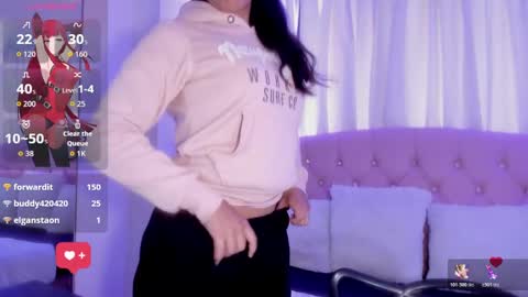 Lili  online show from October 17, 2025, 9:06 pm