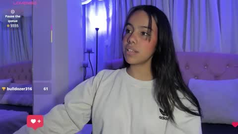 Lili  online show from October 24, 2025, 11:56 pm