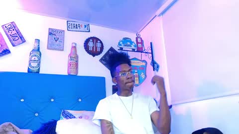 Snapshot of lili_roussi chatting on March 31, 2026, 8:31 pm lili_roussi online show from March 31, 2026, 8:31 pm