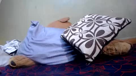 liliah online show from April 9, 2026, 6:19 am