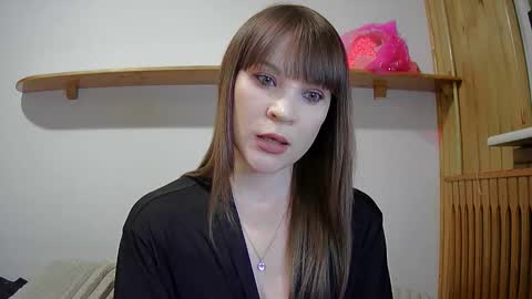 Lili online show from February 6, 2026, 7:17 pm