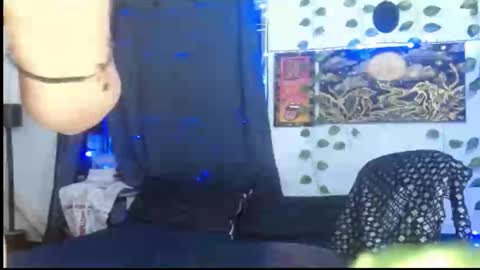 Snapshot of liliandoll chatting on February 5, 2025, 11:39 pm yesica online show from February 5, 2025, 11:39 pm