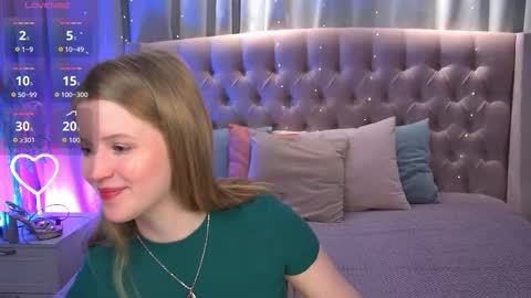 Lilian online show from March 20, 2026, 11:59 am