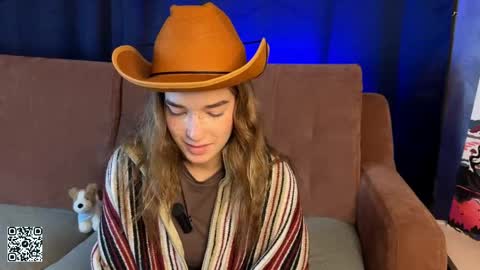 LilianLees online show from October 24, 2025, 1:29 pm