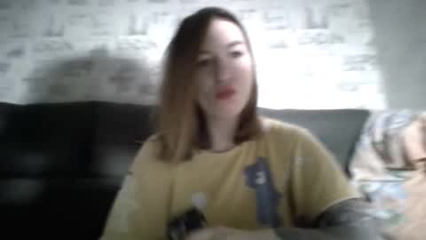 liliawoolf online show from November 3, 2025, 2:46 am