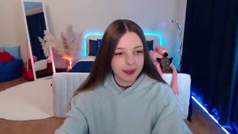 Lili Bakery online show from January 14, 2025, 1:36 am