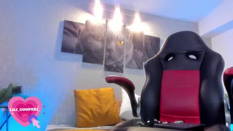 Lili Cooper online show from February 19, 2025, 10:53 pm