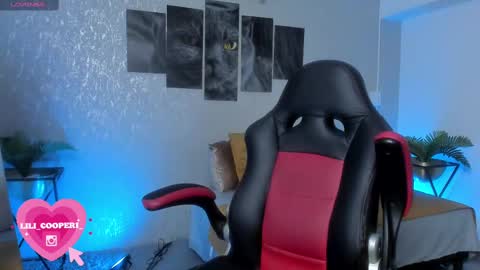 Lili Cooper online show from February 28, 2025, 7:46 pm