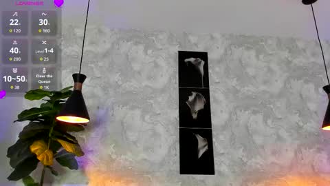 Lili Cooper online show from September 11, 2025, 3:28 am