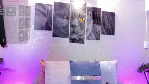 Lili Cooper online show from October 29, 2025, 7:59 pm