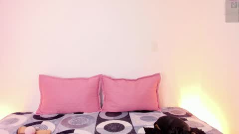   online show from February 16, 2026, 5:14 am