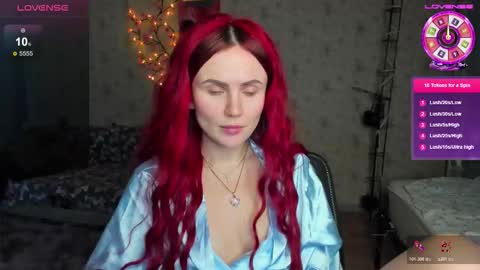 Lilie online show from November 10, 2025, 4:55 am