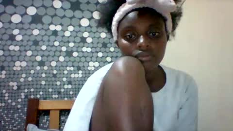 liligal online show from June 4, 2026, 8:59 pm