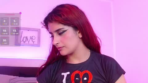 Lilith Savett online show from February 5, 2025, 3:20 pm