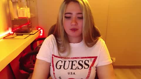 Liliith  online show from May 30, 2026, 4:31 am