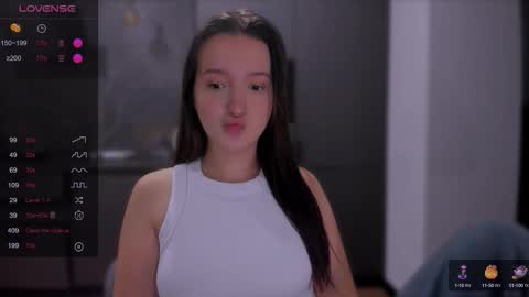 Snapshot of lililaluna chatting on October 15, 2025, 6:52 pm ... online show from October 15, 2025, 6:52 pm