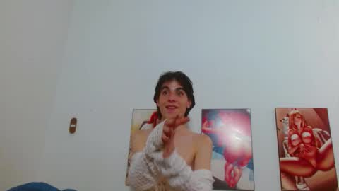 Snapshot of lilit233 chatting on February 27, 2026, 8:53 pm lilit233 online show from February 27, 2026, 8:53 pm