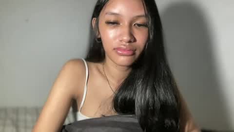 Chloe online show from June 18, 2026, 4:24 am