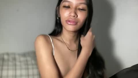 Chloe online show from June 18, 2026, 3:27 pm