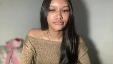 Chloe online show from July 6, 2026, 8:22 pm